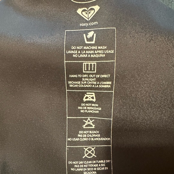 Roxy Rash Guard Top - Picture 3 of 4